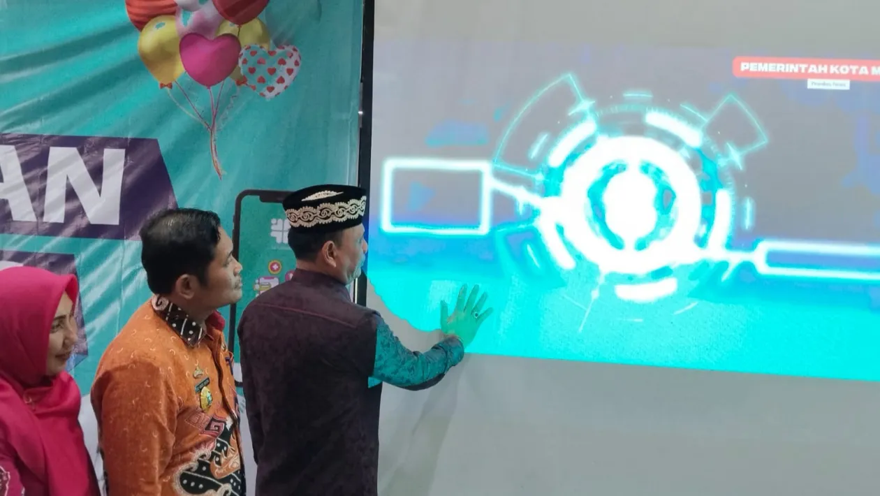 Luncurkan Pemeriksaan Kesehatan Gratis, Walikota : Hadiah Negara untuk Warga